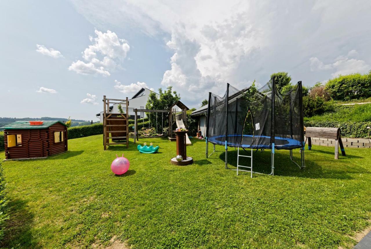 Ferienwohnung Fernblick Neukirchen vorm Wald Εξωτερικό φωτογραφία
